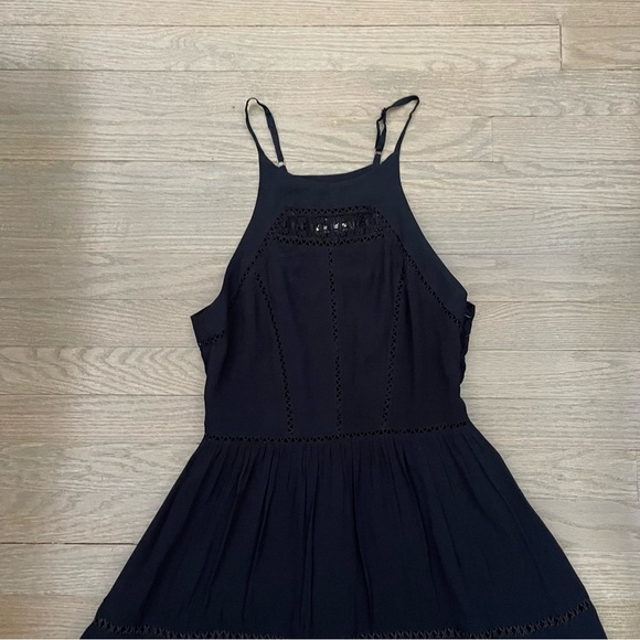 Sam Edelman Crochet Dress Eyelet Cut Out Black Mini Dress Size 2 - Picture 4 of 10